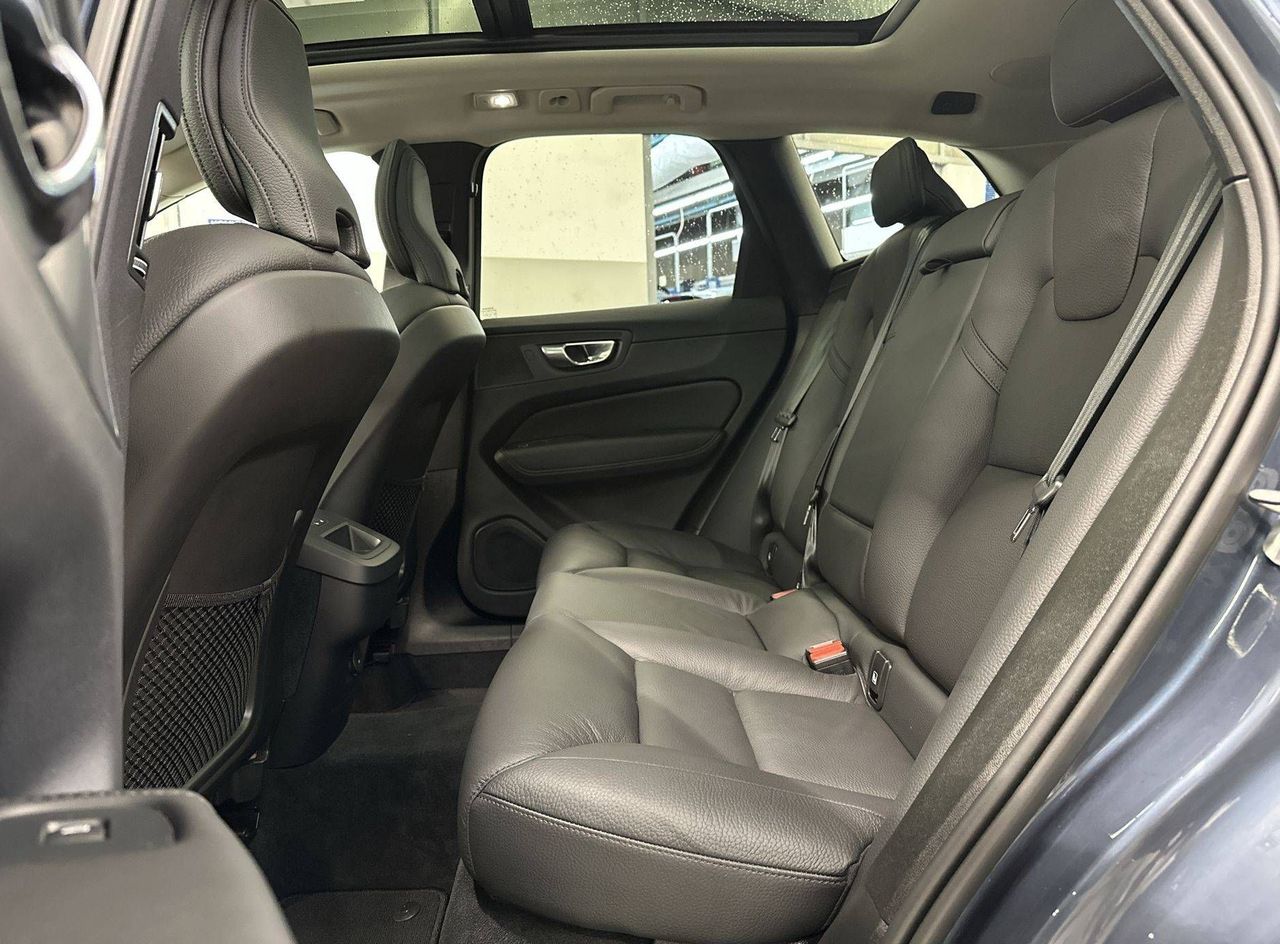 Zunanja slika - Volvo XC60 - B4 D Plus Dark AT... - 10