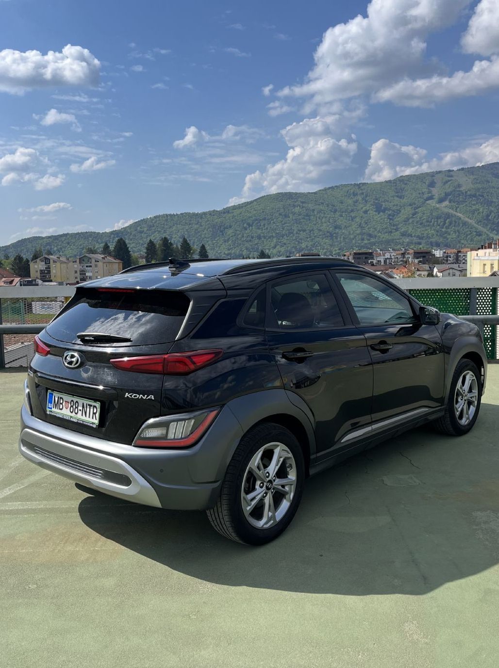 Zunanja slika - Hyundai Kona - 1.0 T-GDI 120 Premium LED.NAVI.KAMERA.OGR.SEDEŽ - 4