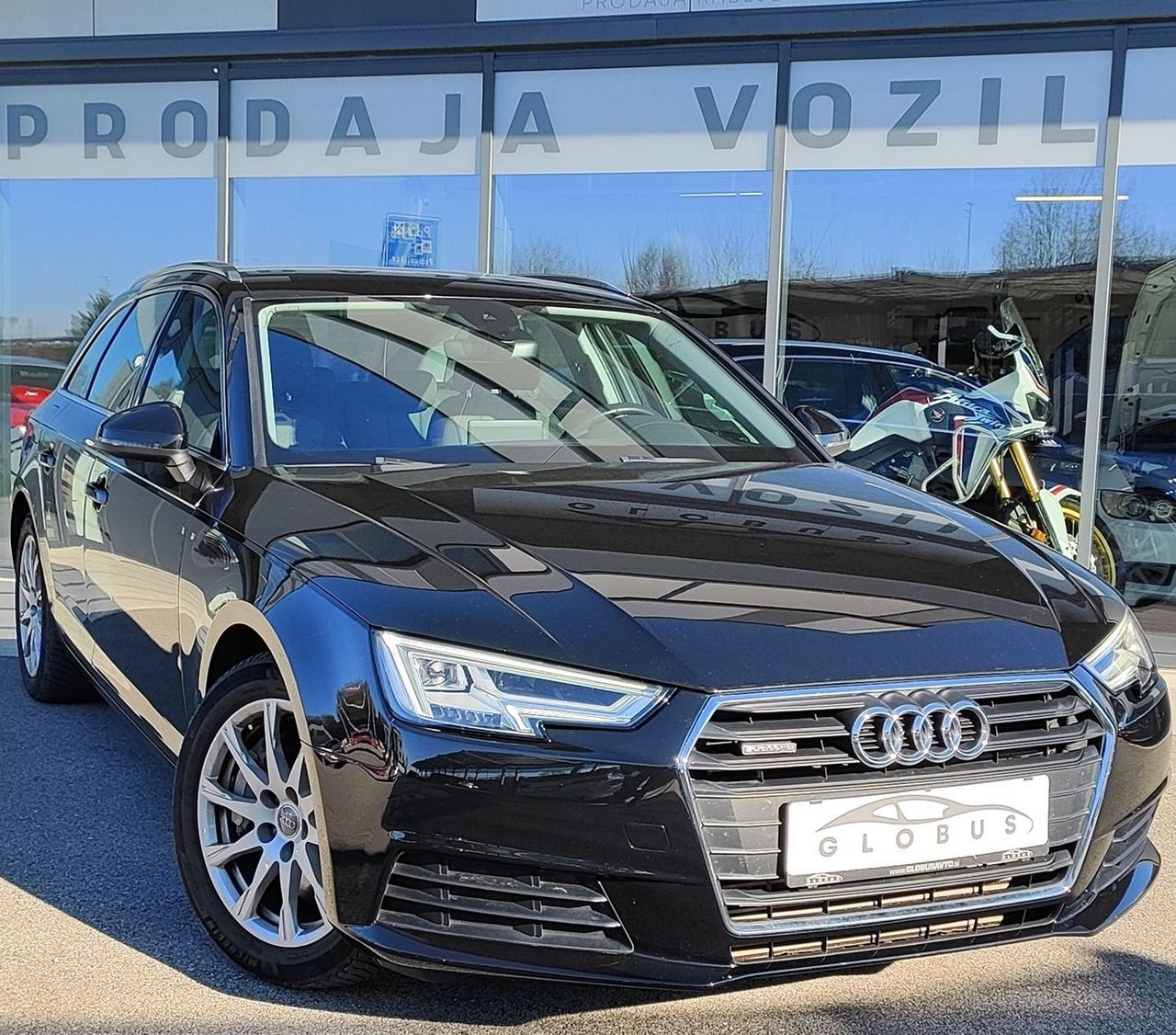 Zunanja slika - Audi A4 - Avant 3.0 TDI quattro tiptronic 200kw - 2