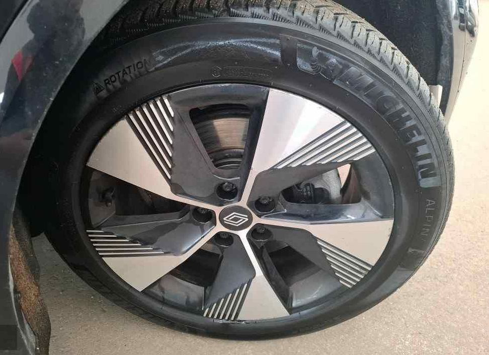 Zunanja slika - Renault Megane E-tech - Berline equilibre EV60 220ch optimum charge.KAMERA - 4