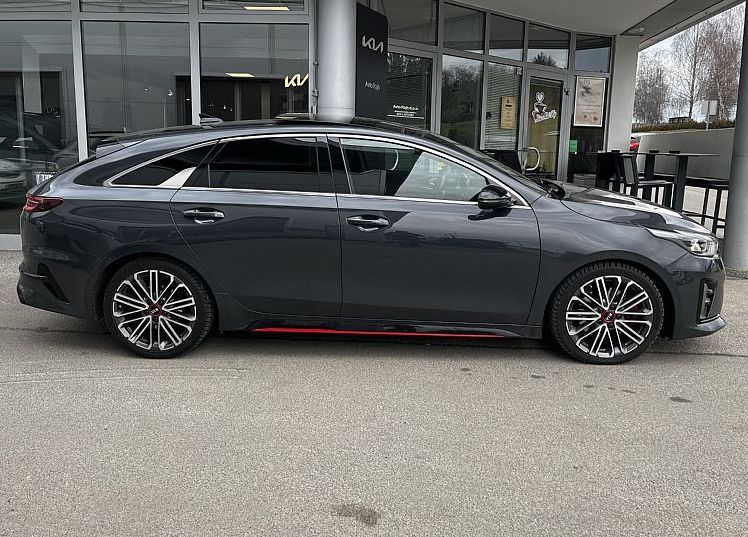 Zunanja slika - KIA ProCeed - 1.6 T-GDi 150kW GT 7 DCT - 4