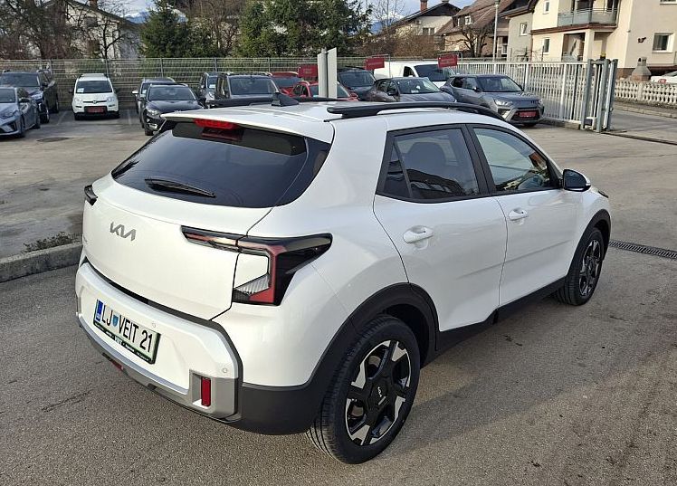 Zunanja slika - KIA Stonic - 1.0 T-GDi 73.6 kW  100 KM  EX Pulse M T - 4