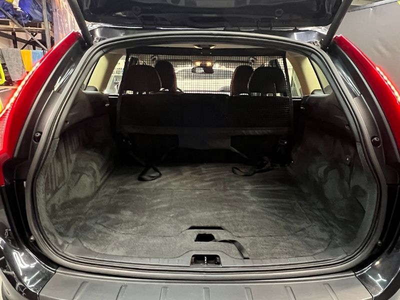 Notranja slika - Volvo XC60 - AWD D3 Momentum Geartronic - 10