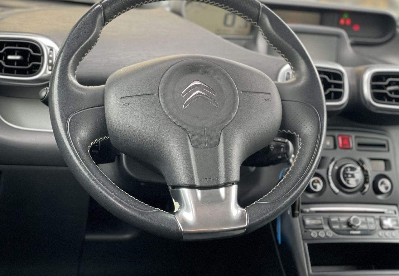 Zunanja slika - Citroën C3 Picasso - TEMPOMAT-PARK SENZORJI-AVTOMATSKA KLIMA - 9