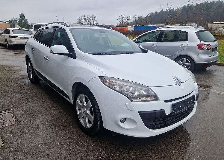 Zunanja slika - Renault Mégane - Megane Sw 1.9 dCi 130 eco2 Dynamiqu-Panorama.... - 2