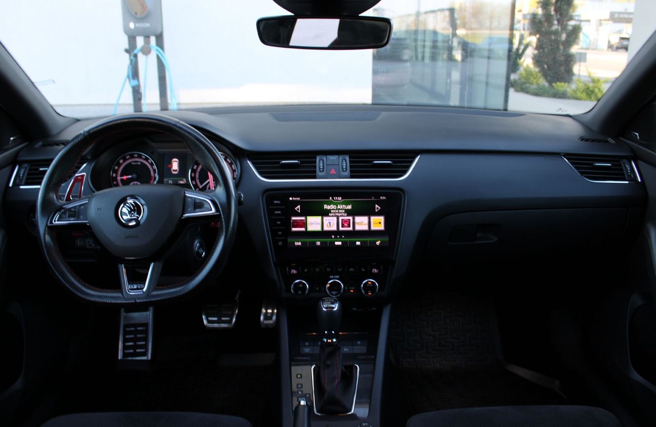 Zunanja slika - Škoda Octavia - RS 2.0 TDI 4x4 DSG 135 kW TEMPO GRET EL SED NAVI - 8