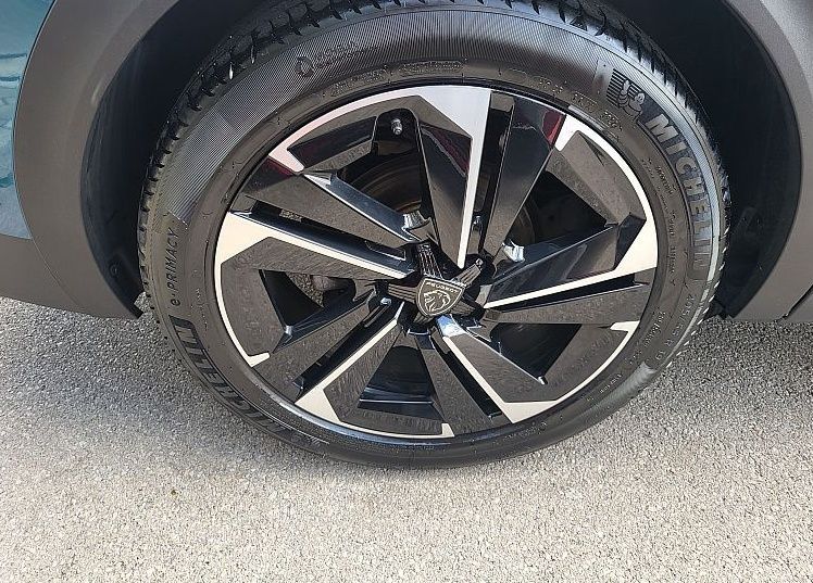 Zunanja slika - Peugeot 408 - ALLURE 1.2 PureTech 130 EAT8 + 4X KAMERA - 9