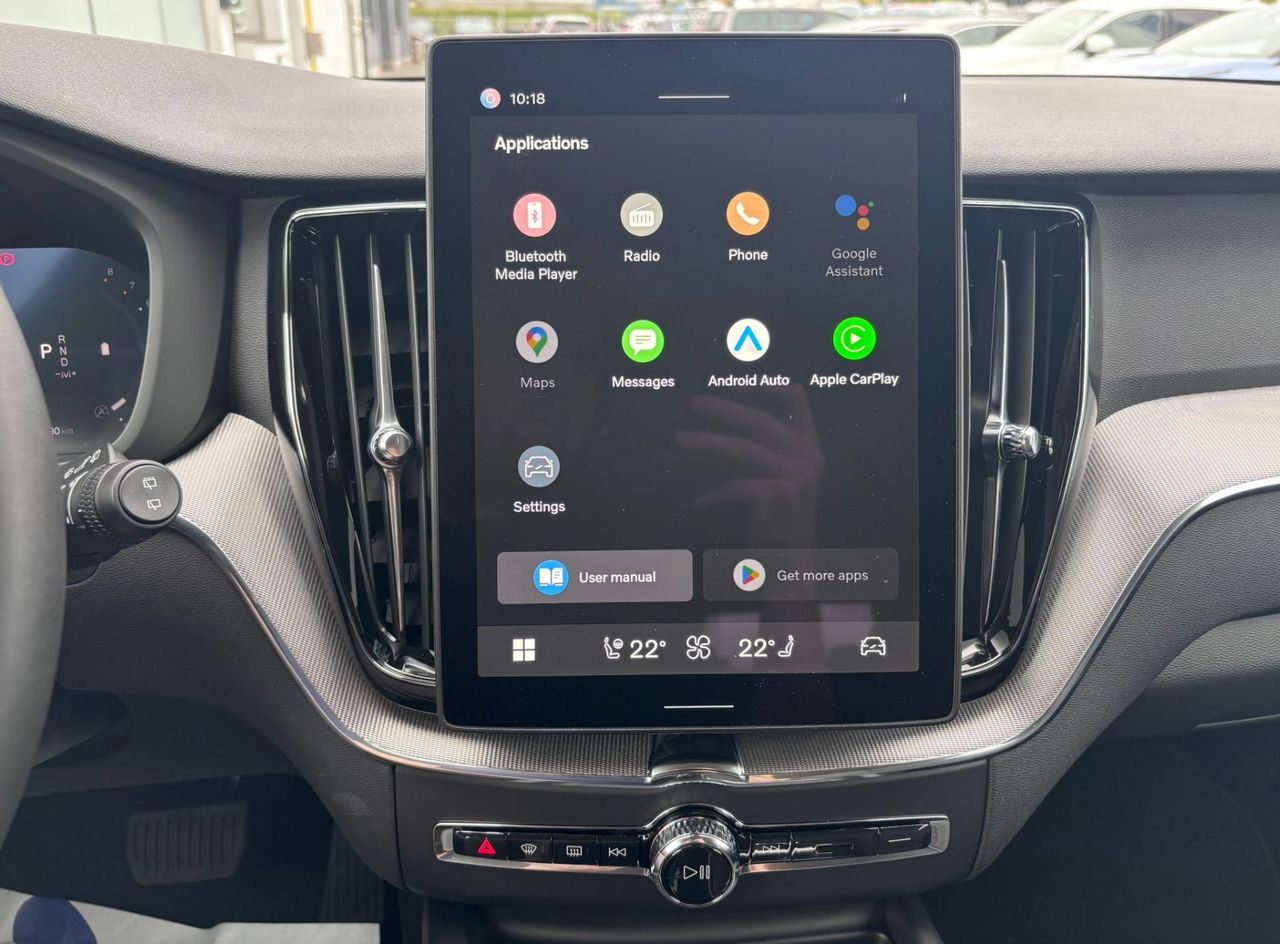 Zunanja slika - Volvo XC60 - B5P  Core AT AWD 3 leta garancije + 3 servisi - 16