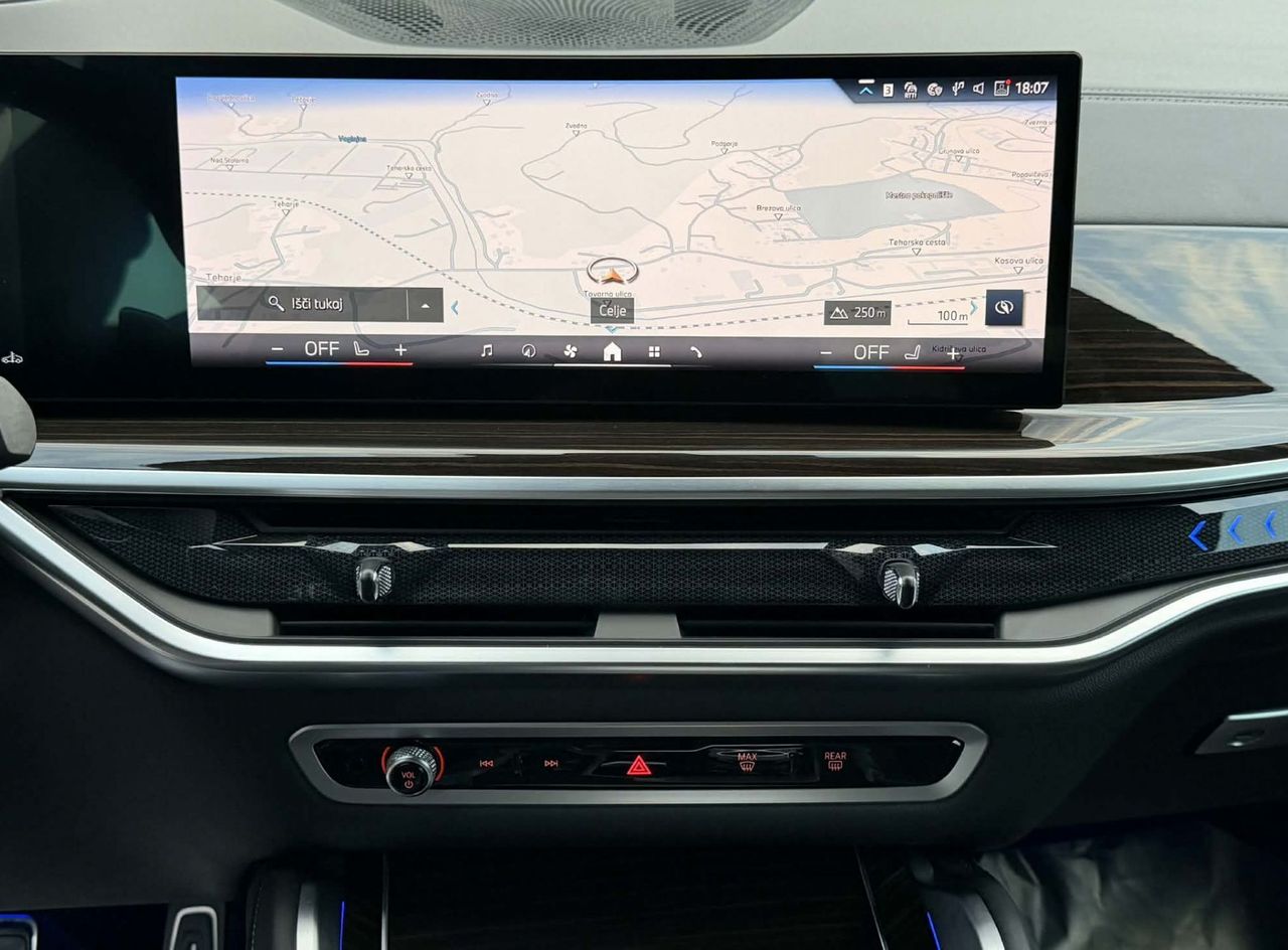 Zunanja slika - BMW X6 - serija : 3.0XD-M PAKET-ZRAČNO-LASER-ACC-KEYLES-360KAMERA- - 11