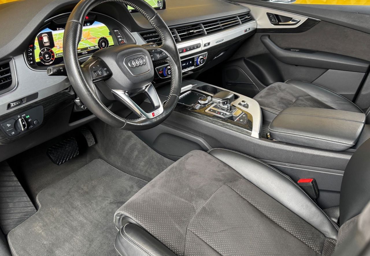 Zunanja slika - Audi Q7 - 3.0 TDI Quattro S Line-ZRACNO-7 SEDEZEV-PANO - 13