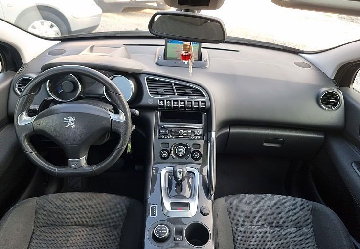 Zunanja slika - Peugeot 3008 - HYBRID 4X4 2.0 HDi+elektromotor- BREZ POLOGA - 8