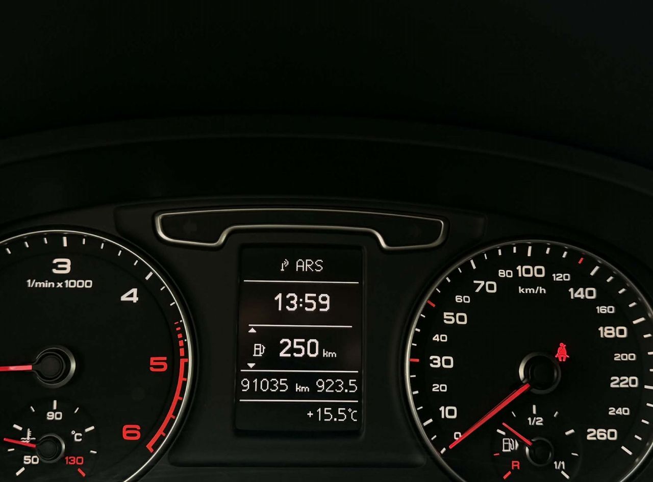 Zunanja slika - Audi Q3 - 2.0 TDI-91.000km-1 LASTNIK-LIZING ZA TUJCE-XENON+L - 13