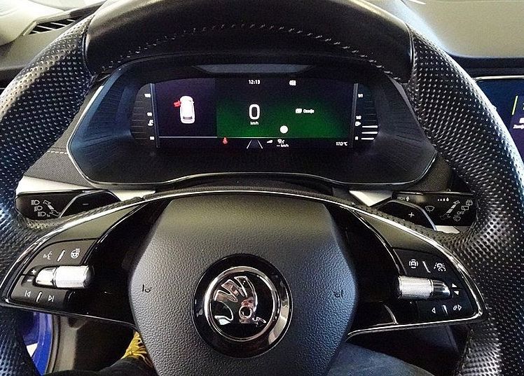 Zunanja slika - Škoda Octavia - Estate Style 2.0 TDI -VIRTUAL -AVTOMATIK -KLJUKA - 7