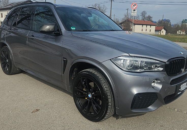 Zunanja slika - BMW X5 - serija : xDrive40d 313ks °M-PAKET° °20-COL° - 3