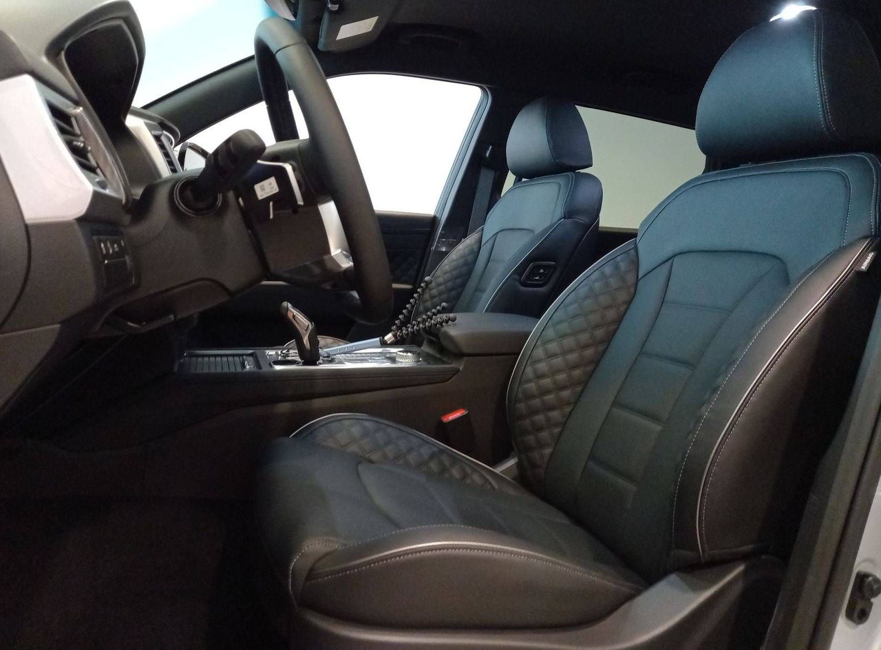 Zunanja slika - SsangYong Rexton - 2.2 XDi Limited+ 4WD AT - 10