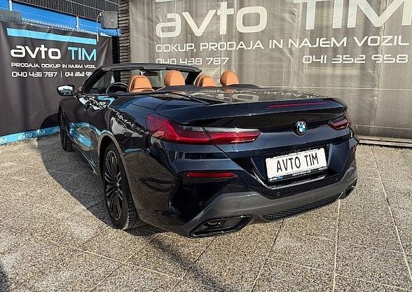 Zunanja slika - BMW serija 8 Cabrio: - 840i xDrive 4WS LASER BOWERS HUD ACC ZVOK MOTORJ - 3