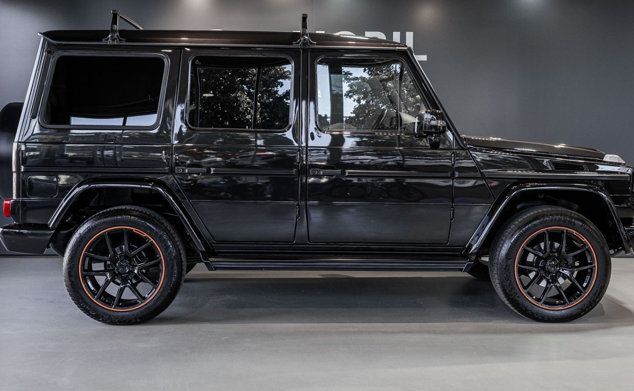 Zunanja slika - Mercedes-Benz G-Razred - G350D-PANO-USNJE-NAVI-HLAJ.SED-TEMPOMAT-20C - 5