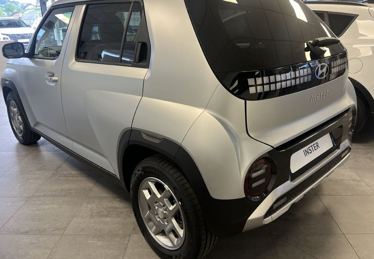 Zunanja slika - Hyundai Inster - 49 kWh STYLE. ENERGY. WINTER. RAC - 4