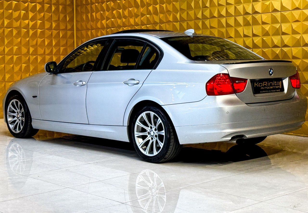 Zunanja slika - BMW Serija 3 - : 318d LCI-STREŠNO OKNO-GRETJE-NAVI-PDC... - 7