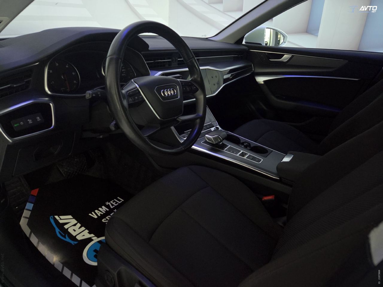 Notranja slika - Audi A6 - Avant 45 TDI quattro Tiptronic - 9