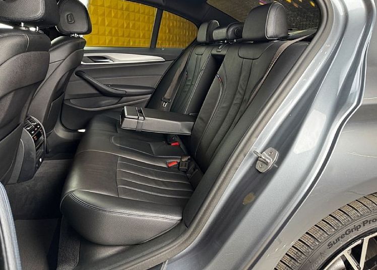 Zunanja slika - BMW Serija 5 - : 530d xDrive AUT. M Sport-LED-VIRTUAL-KAMERA-AMBI.. - 17