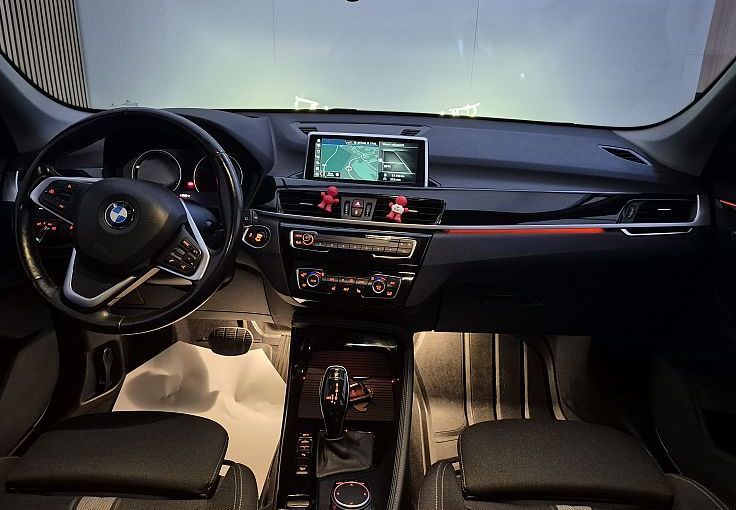 Zunanja slika - BMW X1 - serija :  xDrive18d Sport Line NAVI-KAM-ALU18-PRIKLOP - 8