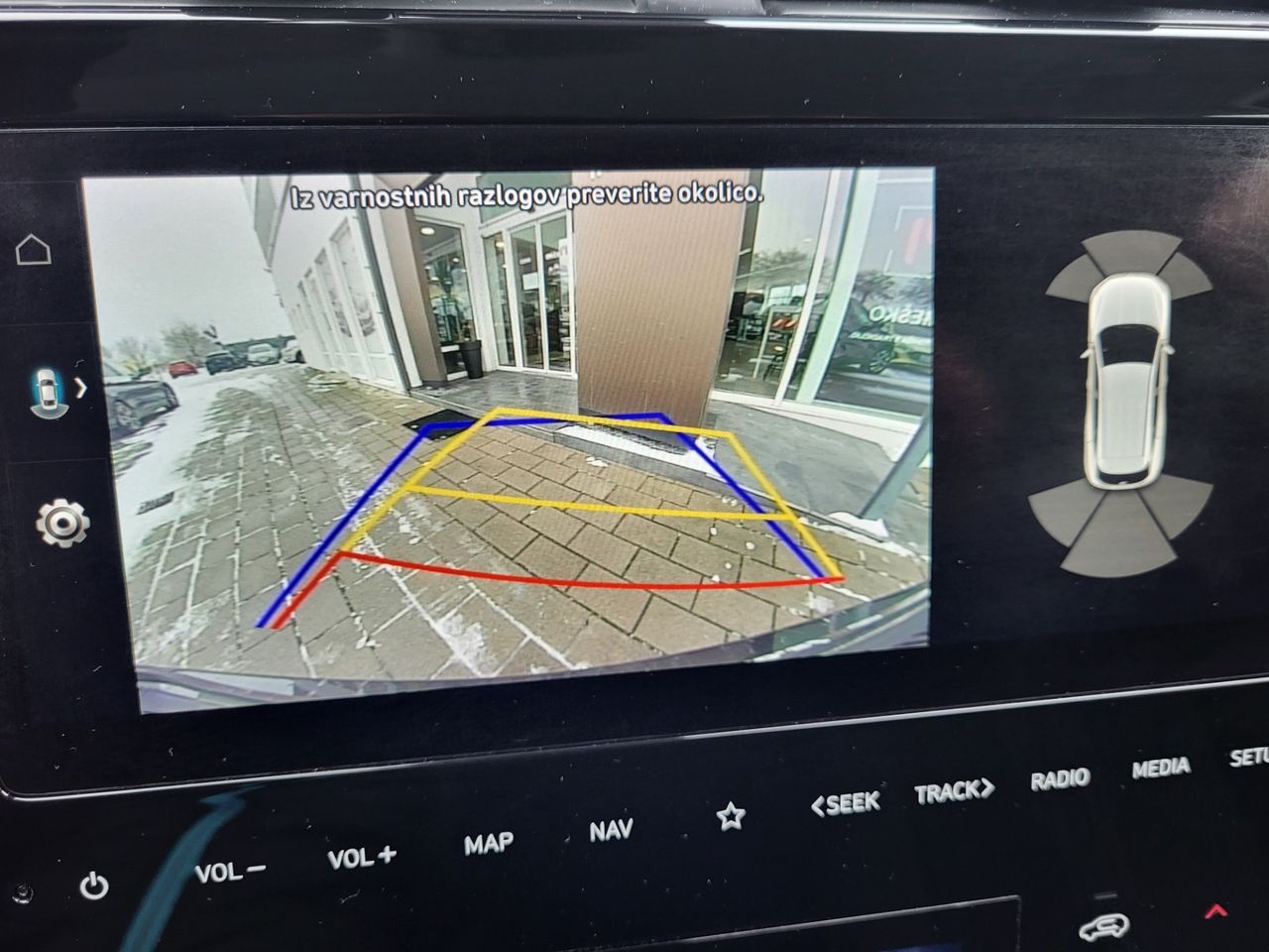 Zunanja slika - Hyundai Tucson - 1.6 CRDI Premium SLO-1last-servi-navi-acc-alu-kame - 6