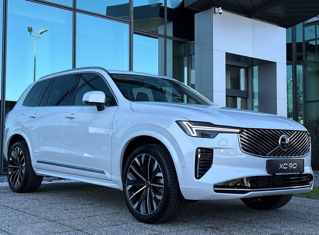 Zunanja slika - Volvo XC90 - B5 AWD Mild hybrid P Plus Bright 7s. 3 leta gar. - 3