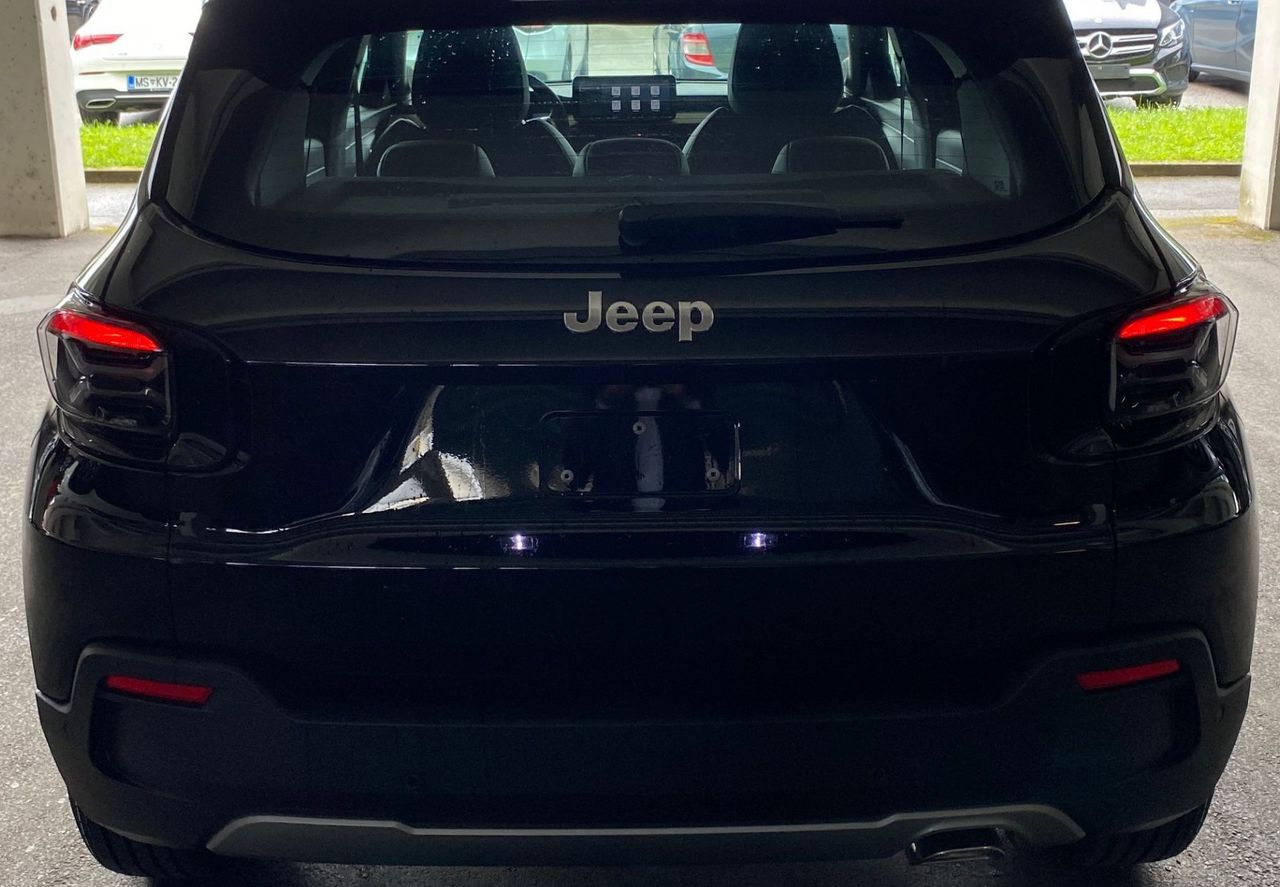 Zunanja slika - Jeep Avenger - Altitude 1.2 E-DCT6 MHEV 100 - 4
