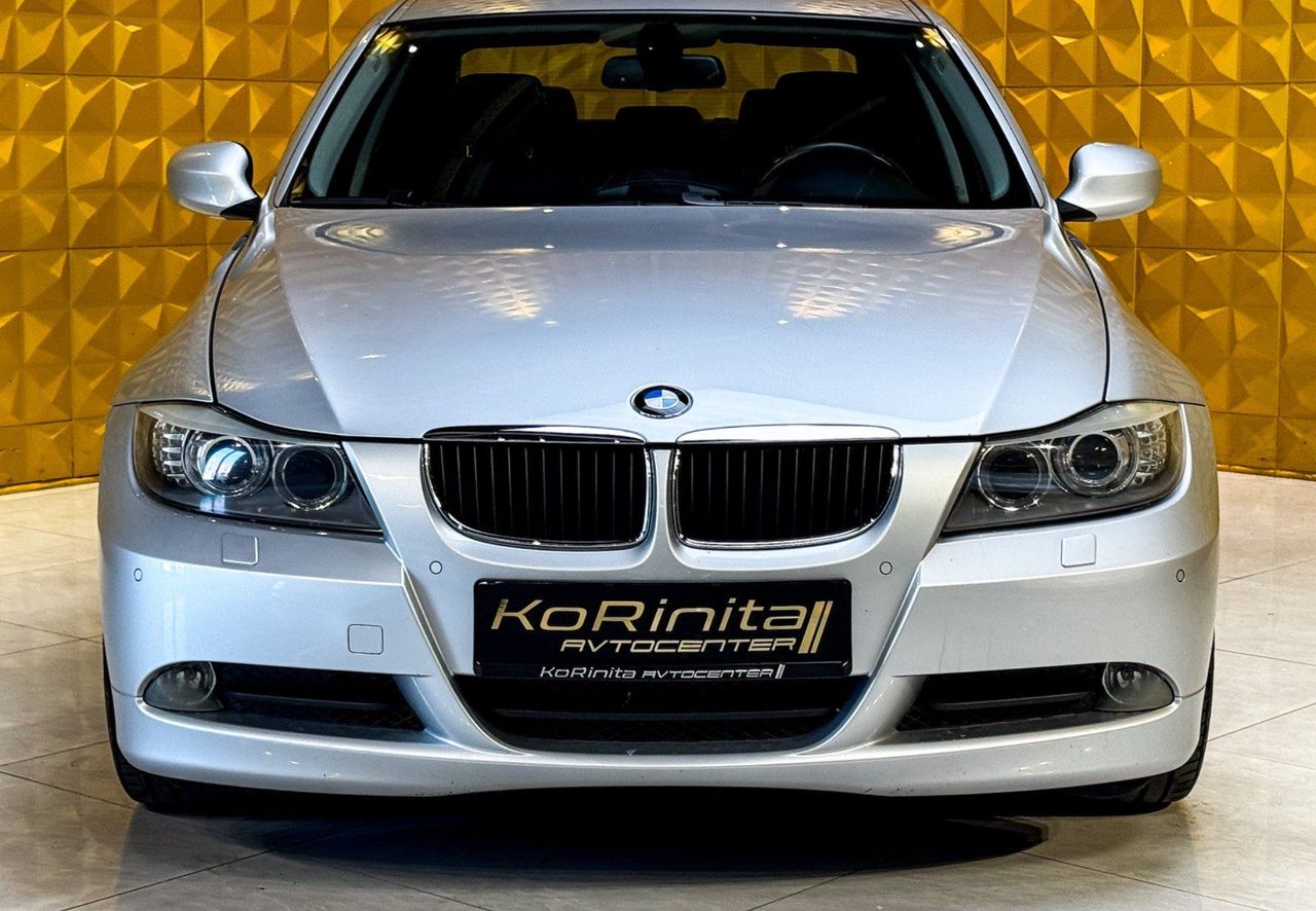 Zunanja slika - BMW Serija 3 - : 318d LCI-STREŠNO OKNO-GRETJE-NAVI-PDC... - 4