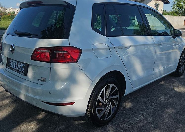 Zunanja slika - VW Golf - Sportsvan 1.6 TDI 116ks °PANORAMA° °RADAR TEMPOMAT° - 5