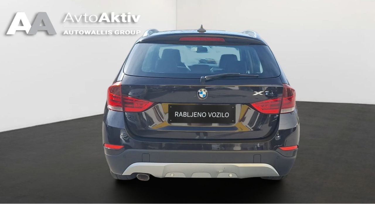 Zunanja slika - BMW X1 - serija :  xDrive18d xLine AUT. 1.lastnik SLO - 4