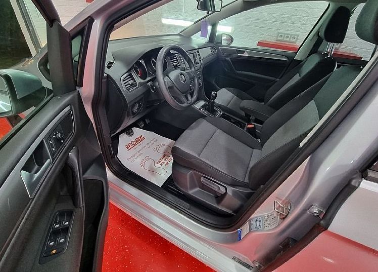 Zunanja slika - VW Golf - Sportsvan 1.6 TDI BMT.BREZ POLOGA DO 7 LET.VELIKI SERVIS OPR - 15