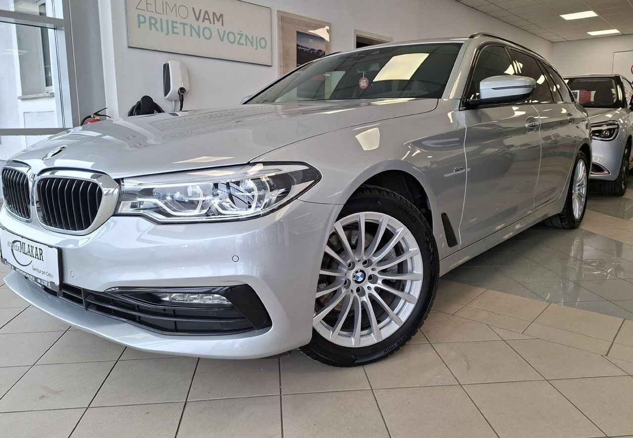 Zunanja slika - BMW Serija 5 - Touring: 520d x Drive aut.SPORT LINE-LED-NAVI-PANORAMA- - 2
