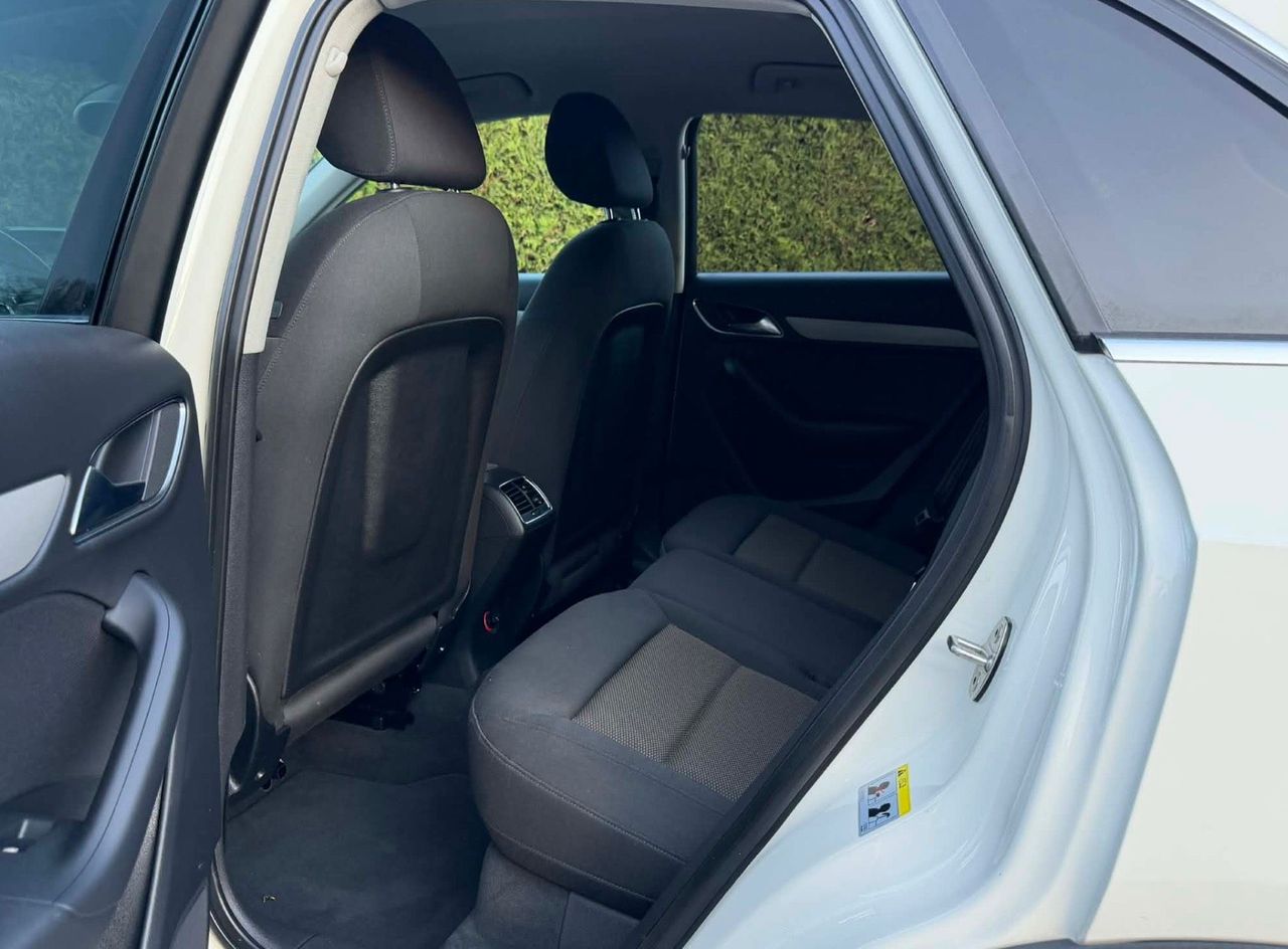 Zunanja slika - Audi Q3 - 2.0 TDI-54.000km-1 LASTNIK-LIZING ZA TUJCE-XENON.. - 11