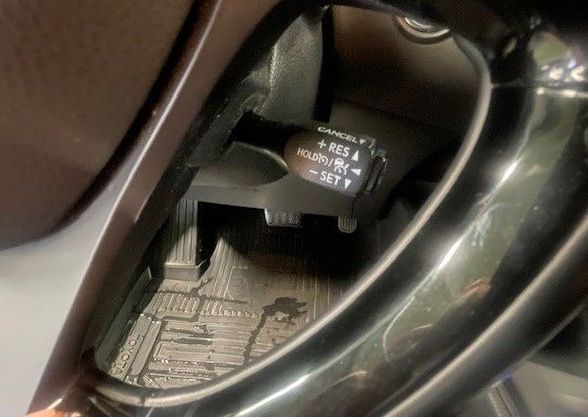 Zunanja slika - Toyota C-HR - C-enter 1.8 VVT-i hibrid CVT NAVI. KAMERA.TEM - 18