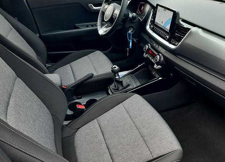 Zunanja slika - KIA Stonic - 1.2 DPI  Urban+ M T +  posebna ponudba - 8