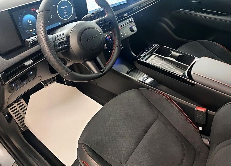 Zunanja slika - Hyundai Tucson - 1.6 T-GDI MHEV PREMIUM N-Line AVTOMATIK - 9