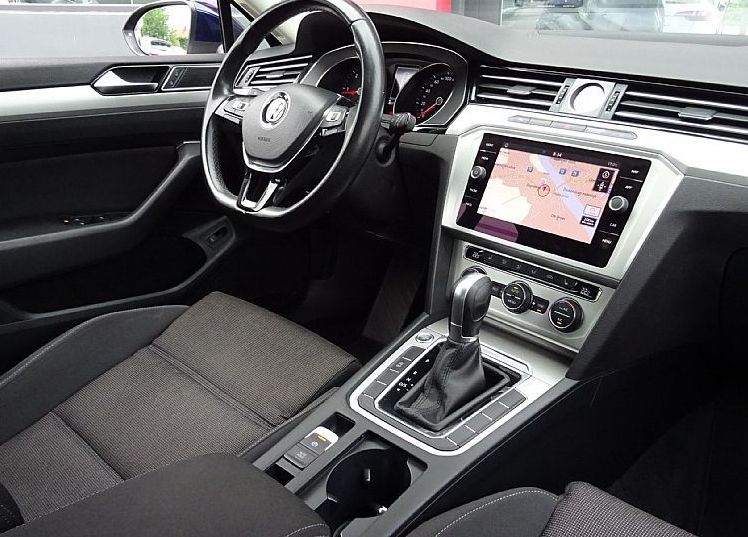 Zunanja slika - VW Passat - Variant 2.0 TDI DSG COMFORTLINE 150KM - 10