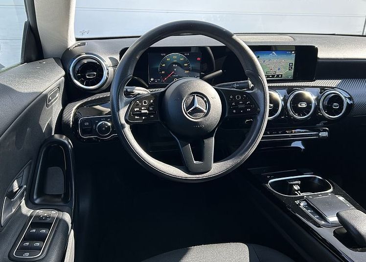 Zunanja slika - Mercedes-Benz CLA-Razred - CLA Shooting Brake CLA 200-LED-NAVI-PDC-TEMPO-1.LAST-NEMŠKI - 7