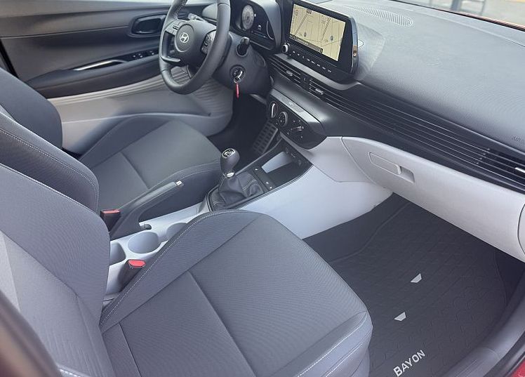 Zunanja slika - Hyundai Bayon - 1.2 MPI FL COMFORT WINTER rg - 4