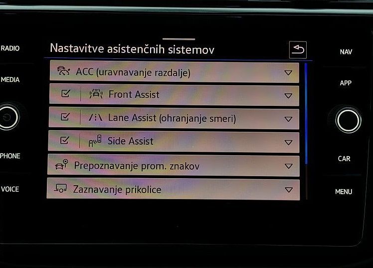 Zunanja slika - VW Tiguan - 2.0TDI-200KM-4M-DSG-2X-R-LINE-VIRTUAL-KAMER-82.000 - 15