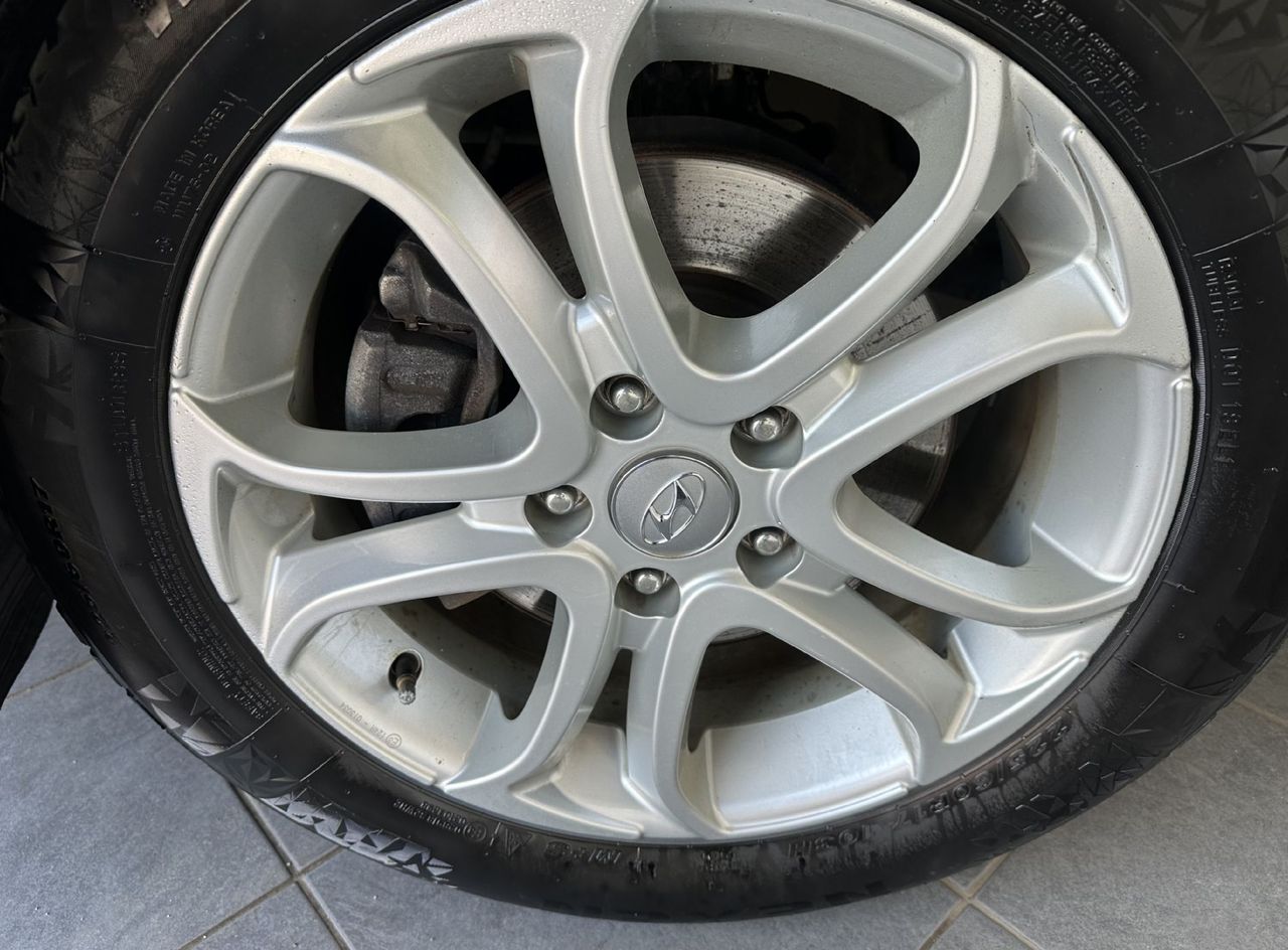 Zunanja slika - Hyundai Tucson - 1.6 CRDI Impression 2WD 100kW.KAMERA.NAVI.ACC.AUT. - 4