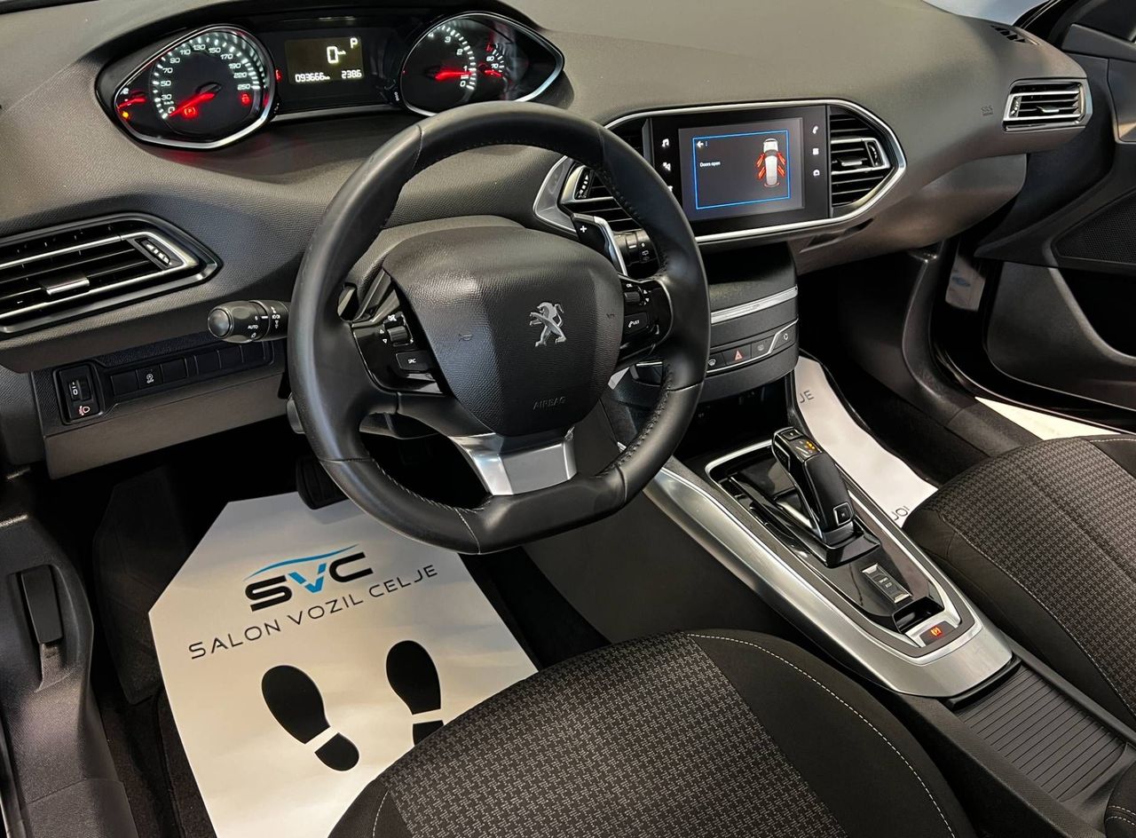 Zunanja slika - Peugeot 308 - 1.2-130KM-ALLURE-AUT-2X-PDC-F1-NAVI-LED-AP-CARPL - 8