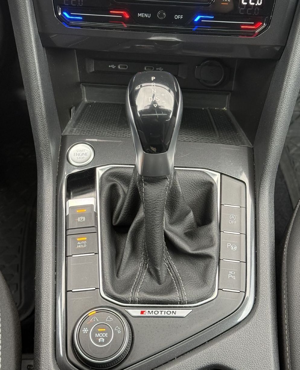 Zunanja slika - VW Tiguan Allspace - 2.0TSI 4M R-Line PANO-LED-20COL-AMBI-ACC-VIRTUAL - 17
