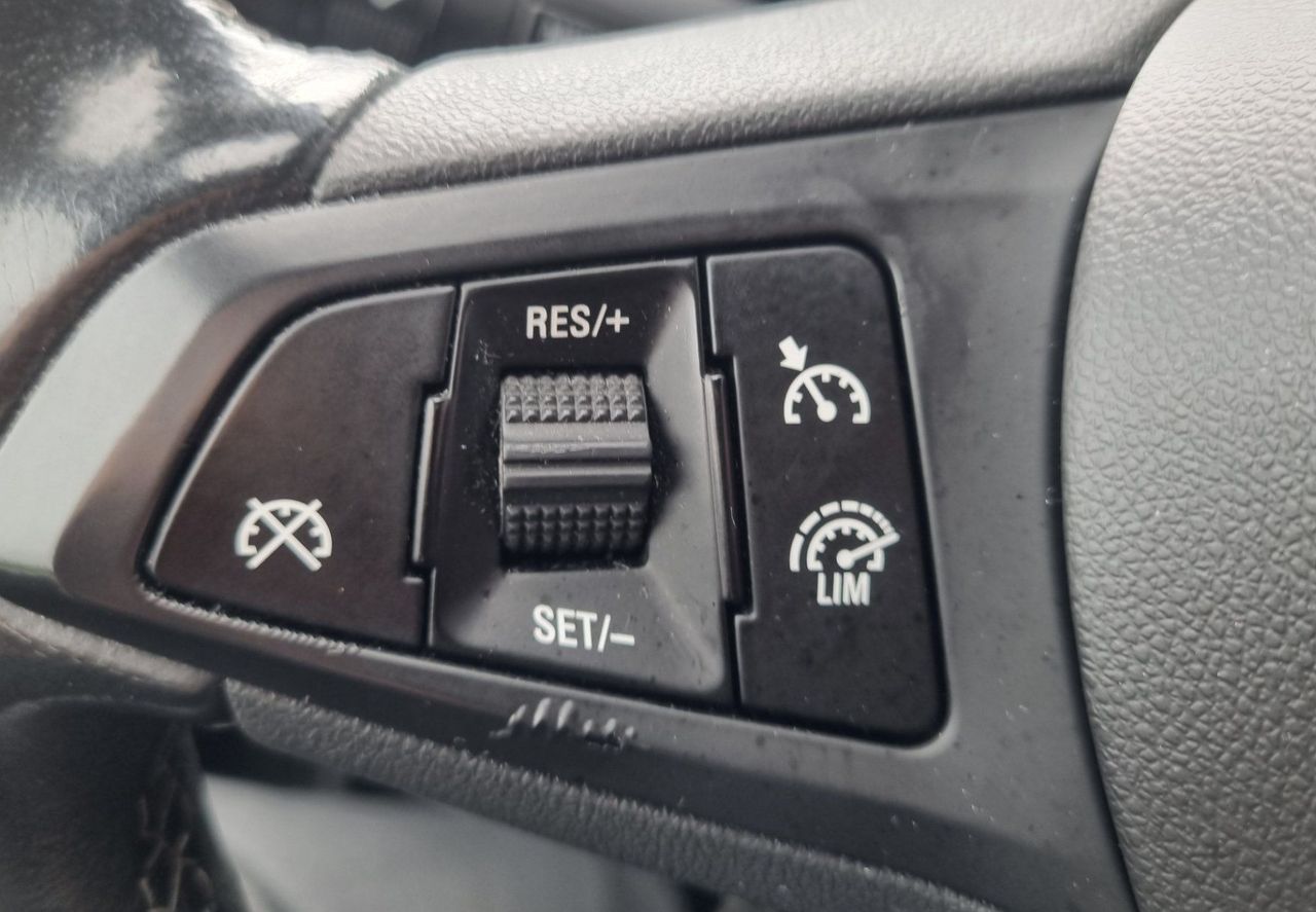 Zunanja slika - Opel Corsa - 1.4 SLOVENSKO POREKLO + CELOTNA SERVISNA ZGODOVINA - 14