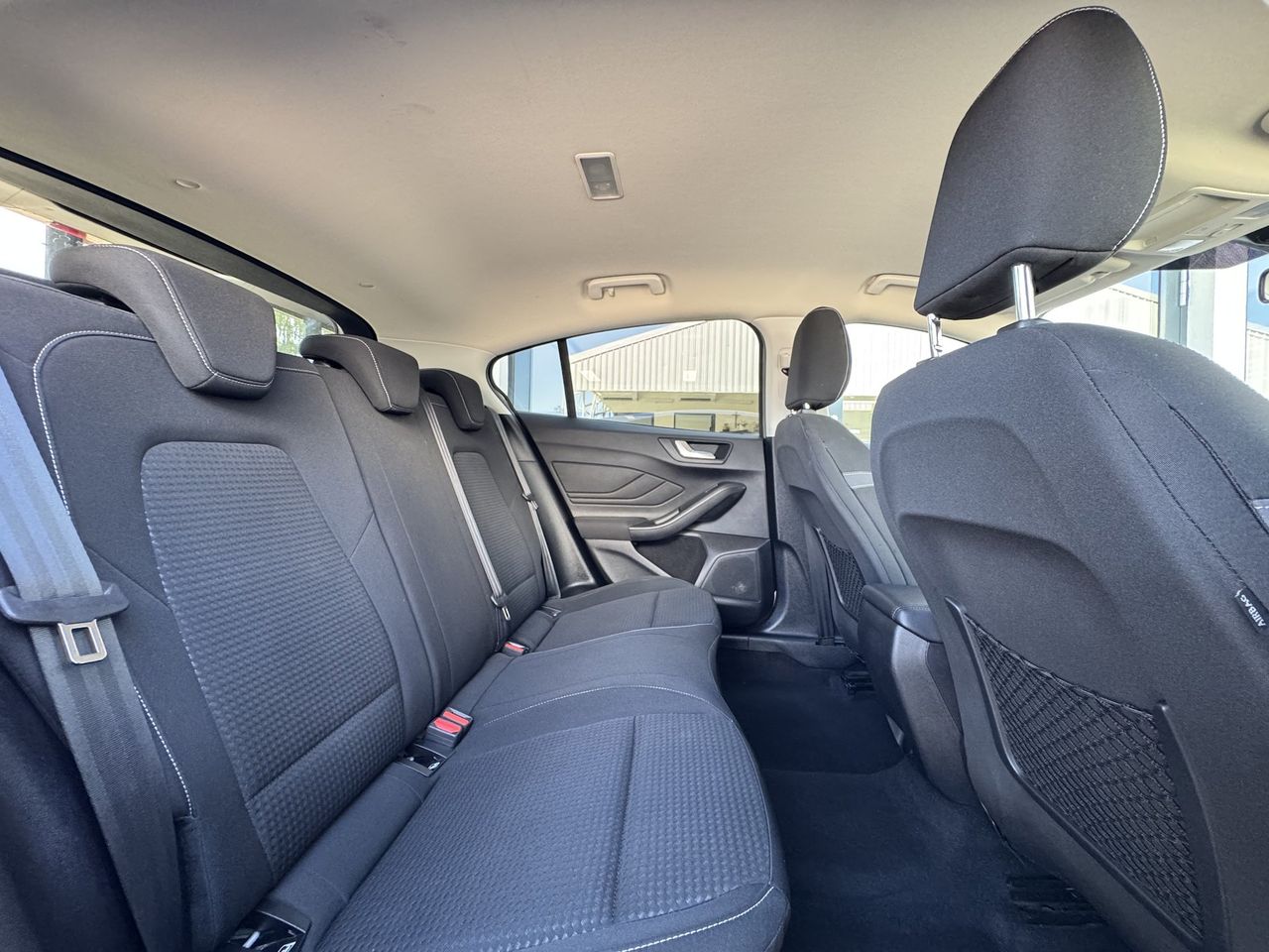 Zunanja slika - Ford Focus - 1.0 EcoBoost 125KM Connected ZIMSKI PAKET.FULL LED - 11