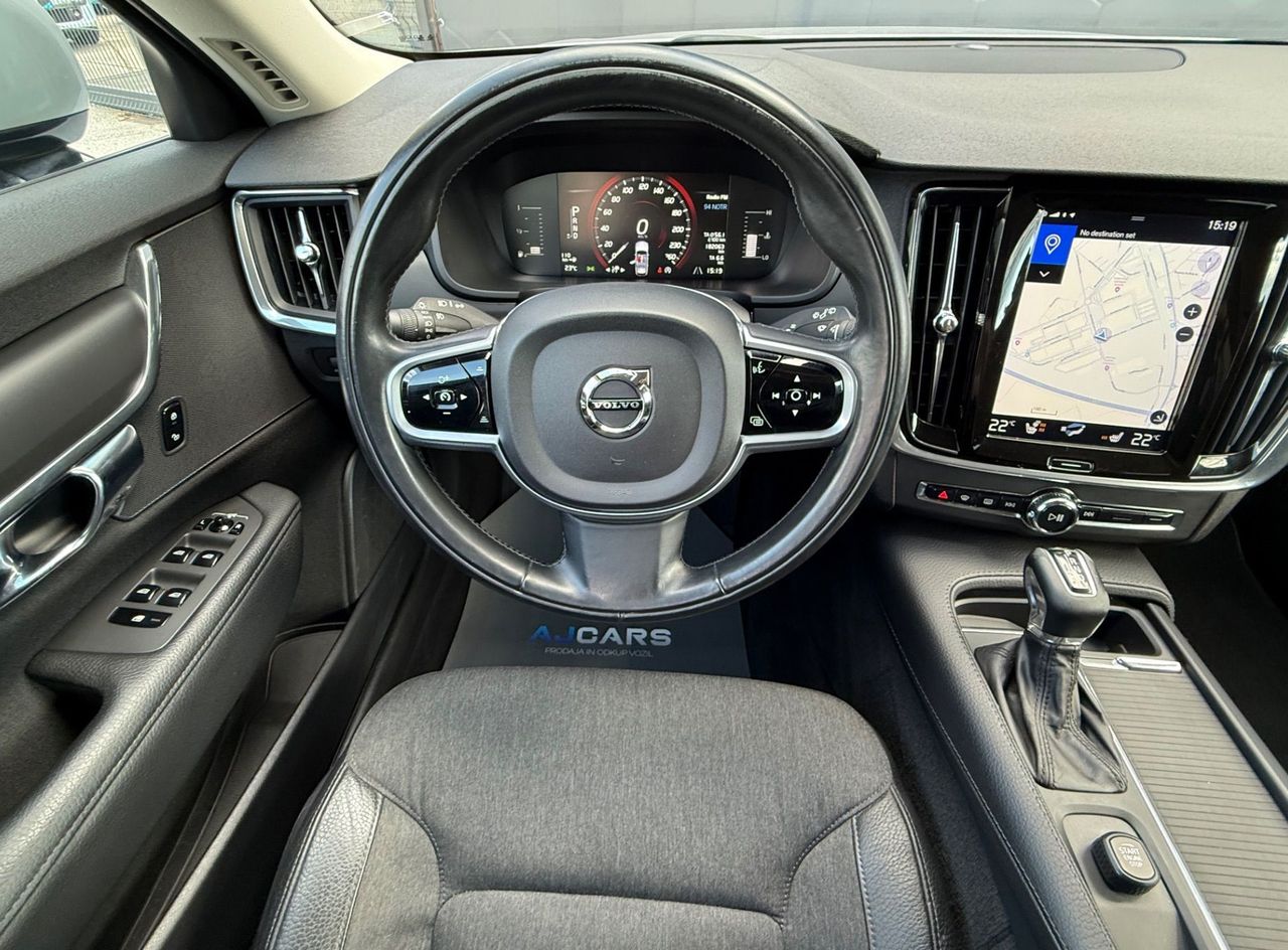Zunanja slika - Volvo V90 - D3 A AWD Kinetic-Virtual-Full led-Velik servis... - 11