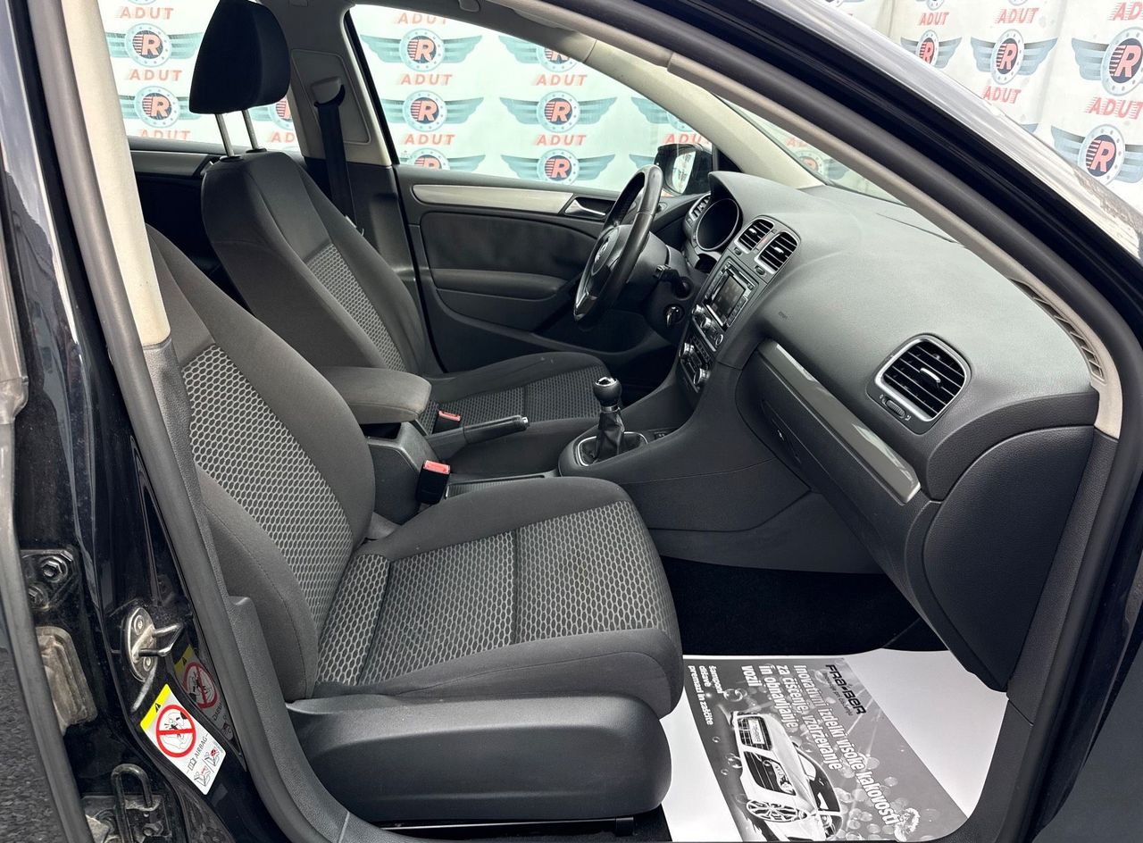 Zunanja slika - VW Golf - 2.0 TDI Comfortline|PARK.SENZ|VELIKI SERVIS - 11