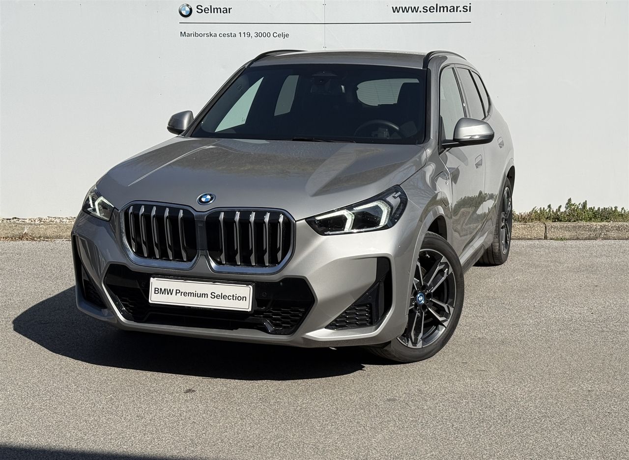 Zunanja slika - BMW X1 - xDrive30e - 3